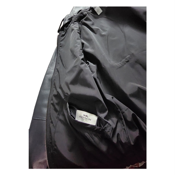 For MEN BRAND NEW COACH? IT IS A NEW LEATHER TRAINER JACKET. (MEDIUM) BLACK - Picture 8 of 8
